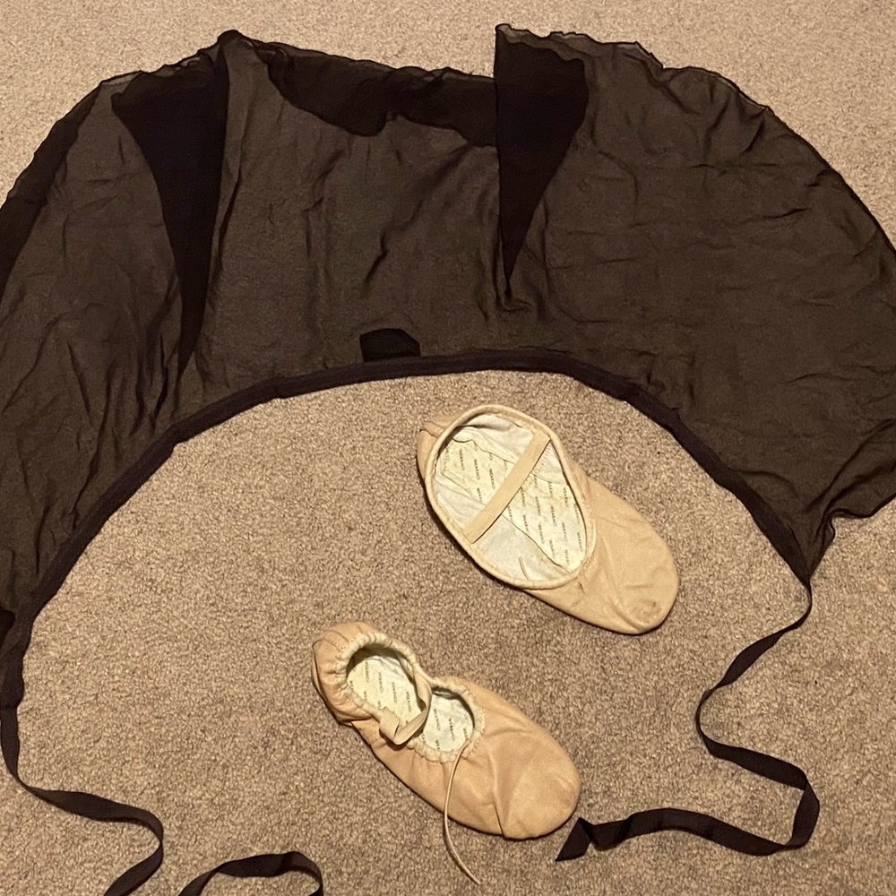 BALLET SKIRT + BALLET SLIPPERS A MUST GET!